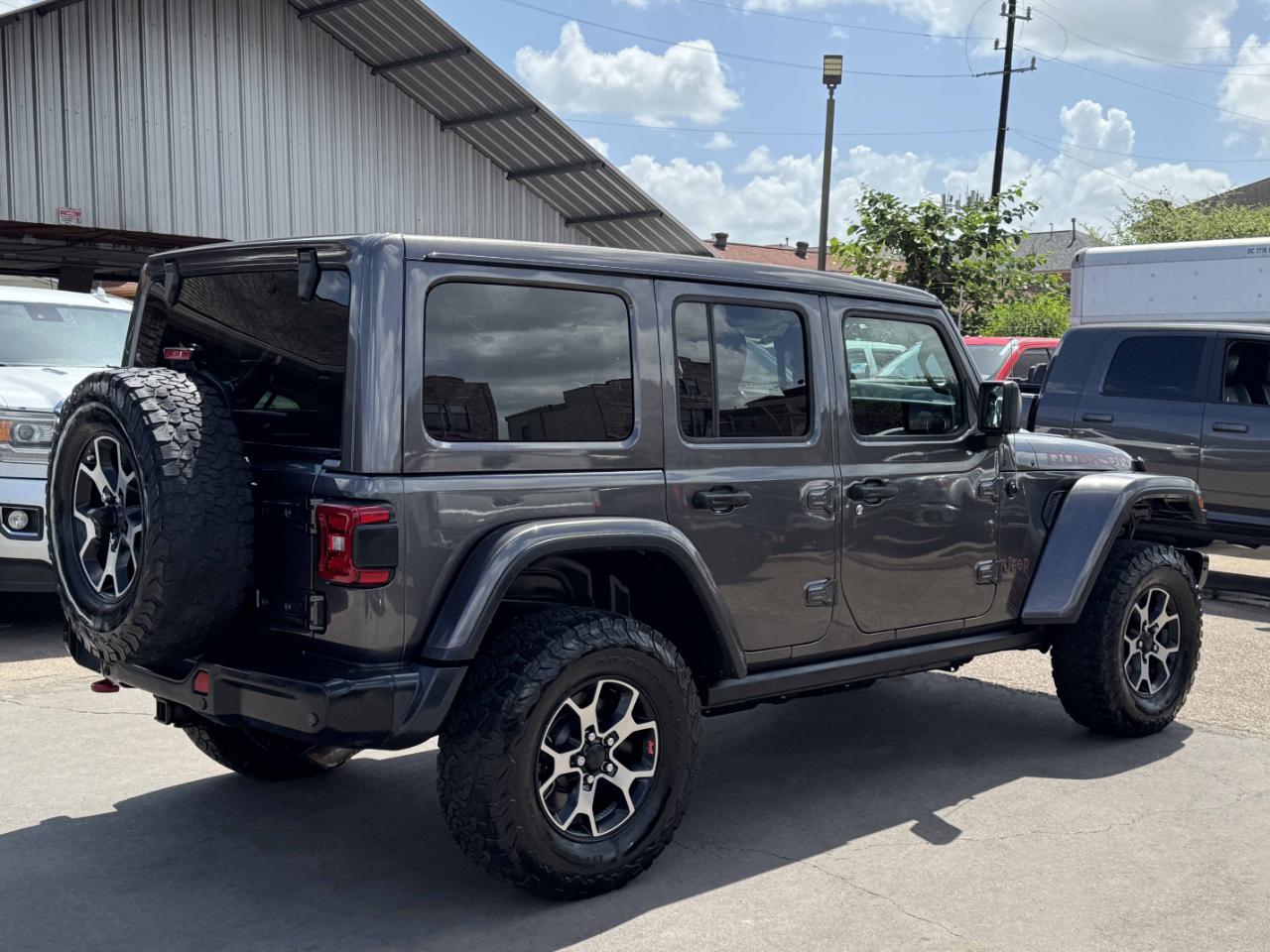 jeep all-new wrangler unlimited 2018 1C4HJXFG0JW327364 image jeep all-new wrangler unlimited 2018 1C4HJXFG0JW327364 image